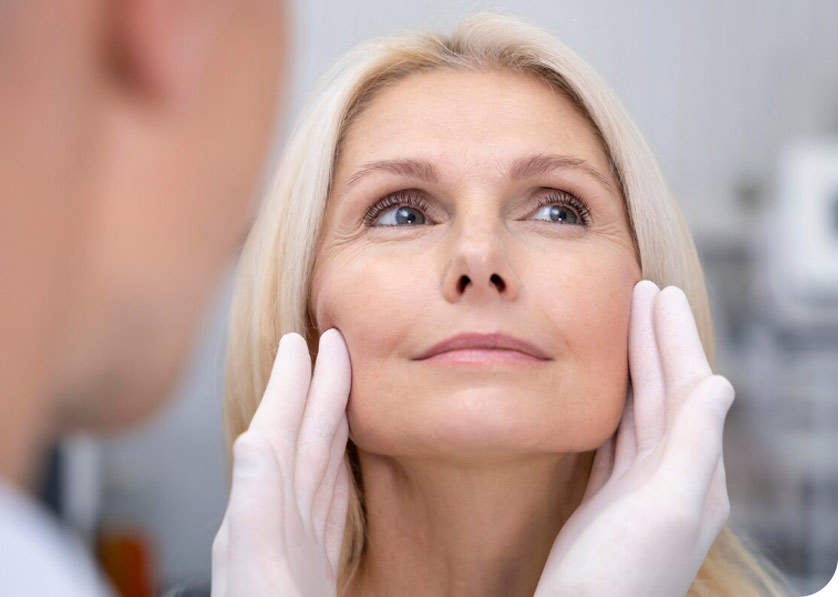face-lift-woman mole_check