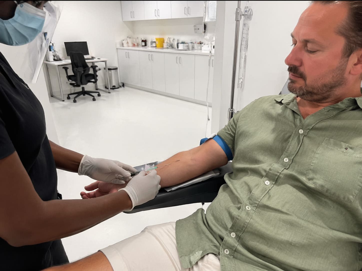 IV Cannulation in Progress - Illustrative Image